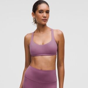 NWOT - Lululemon Free to Be Bra